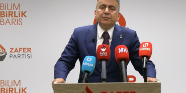 Karamahmutoğlu: Ya erken seçim ya ara seçim