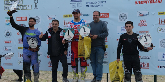 İznik’te Türkiye Süper Enduro Şampiyonası'nın açılış yarışları başladı