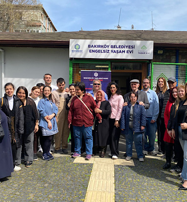 Bakırköy’de “Özel Gereksinimli Bireylerde Doğru Beslenme” söyleşisi düzenlendi