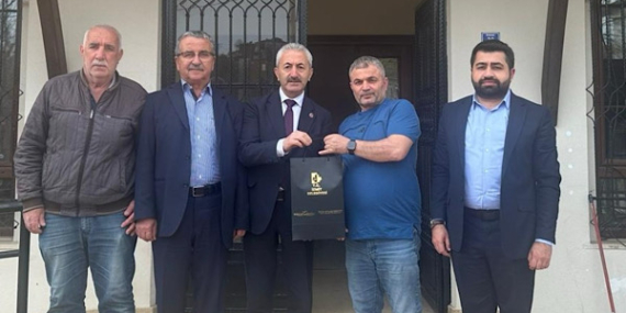 İzmit Belediyesi heyeti, muhtarları ziyaret etti