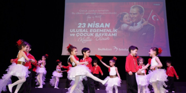 Beylikdüzü’nde 23 Nisan kutlamaları çocukların gösterileriyle başladı