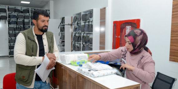 Diyarbakır’da 2 bin 300 aileye yeni doğan destek paketi