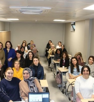 Kartal’da kadınlara yönelik temel ilk yardım eğitimi verildi