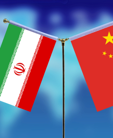 Wang Yi, Abbas Erakçi’yle görüştü