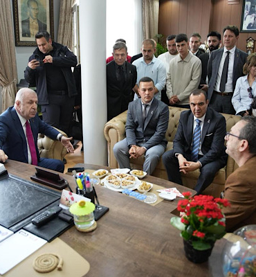 Zafer Partisi Genel Başkanı Özdağ, Beydağ Belediyesi’ni ziyaret etti