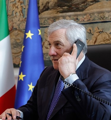 Tajani: Sivillerin ve UNIFIL birliklerinin korunması gereklidir