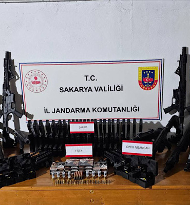 Sakarya’da silah kaçakçılığı operasyonu düzenlendi