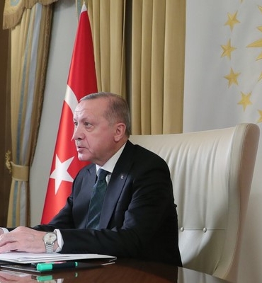 Erdoğan’dan Beyaz Saray’daki olaya kınama ve geçmiş olsun mesajı
