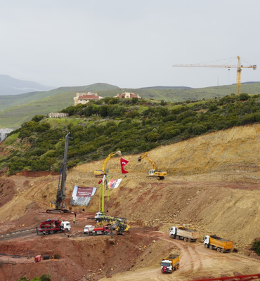 Menemen’de 3 bn 100 konutluk projenin inşaatına başlandı