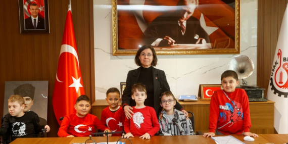 Özkan, 23 Nisan’da DMD hastası çocukları ağırladı