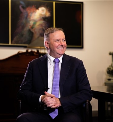 Albanese: Malezya ile enerji iş birliği yakıt akışı için kritik