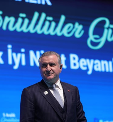 Bakan Bak’tan Sivasspor’a geçmiş olsun mesajı