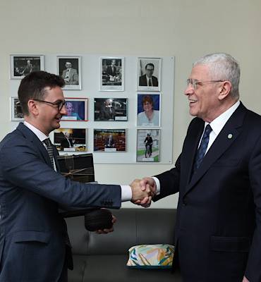 İYİ Parti Genel Başkanı Dervişoğlu, Strazburg’da bir dizi temasta bulundu