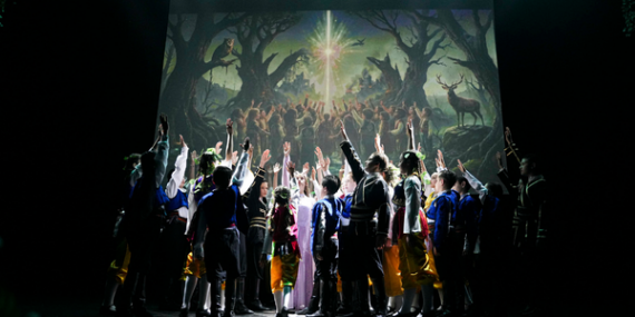 Ormanın Muhafızları gösterisi Muratpaşa’da sahnelendi