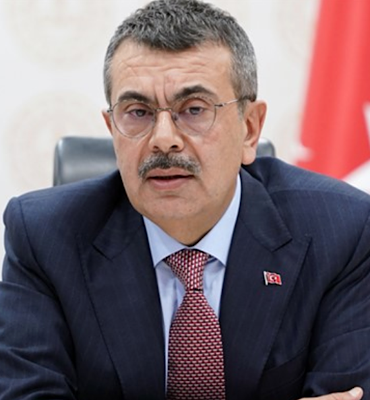 Bakan Tekin, Milli Eğitim Akademisi’nin ilk dersine katıldı