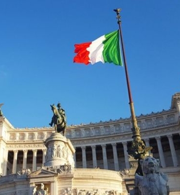 Crosetto:  Nazi faşizminden kurtuluşu her zaman kutladım