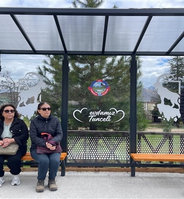 Tunceli’de toplu ulaşım durakları yenileniyor