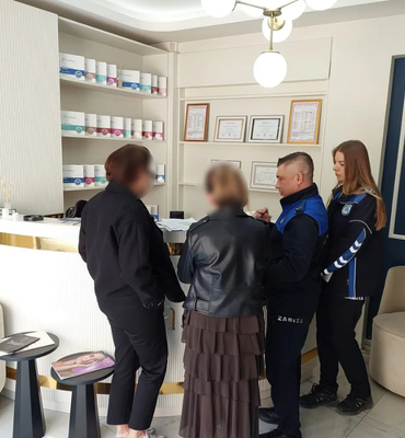 Zabıta güzellik salonlarına denetim gerçekleştirdi
