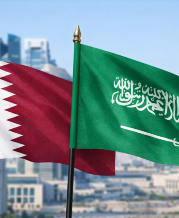 Katar Başbakanı Al-Sani ile Suudi Dışişleri Bakanı Bin Ferhan telefonda görüştü