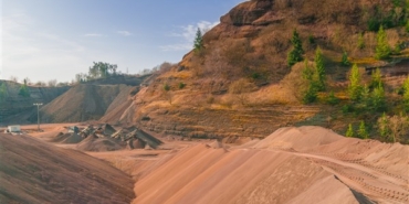 Gümüştaş Madencilik'in maden sahalarının UMREK kaynak raporu