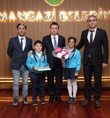 Osmangazi’de belediye başkanlığı koltuğu çocuklara devredildi