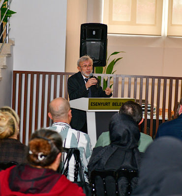 Esenyurt’ta Hat Sanatı Söyleşisi gerçekleştirildi