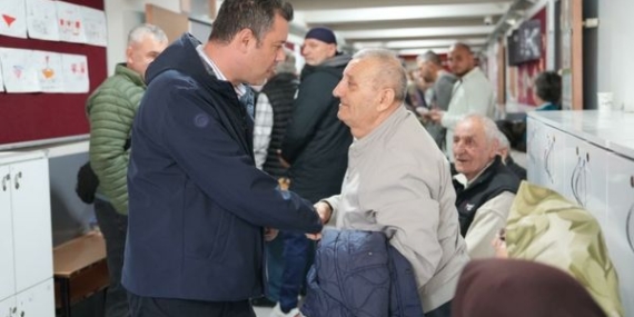 Başkan Sarıkurt sandık bölgelerini ziyaret etti