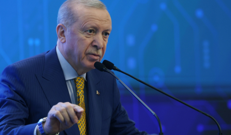Erdoğan, bağımlılıkla mücadele ideathonu finaline katıldı