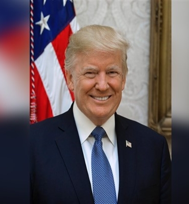 Trump’tan Yüksek Mahkeme’nin gümrük tarifesi kararına eleştiri