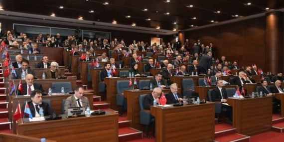 Trabzon Büyükşehir Belediyesi’nin 2025 faaliyet raporu oy birliğiyle onaylandı