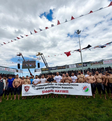 Kepez Yağlı Güreşleri'nde pehlivanlar er meydanına çıktı