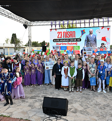 Antalya’da Uluslararası Çocuk ve Uçurtma Festivali düzenlendi
