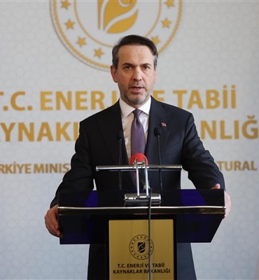 Bakan Bayraktar Antalya’da temaslarda bulundu