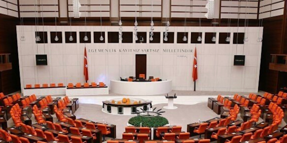 Doğum izni ve dijital platformlara yönelik düzenlemeler TBMM’de kabul edildi