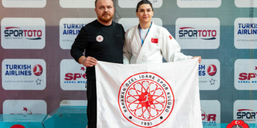 Zeynep Çelik, J2 60 kiloda Türkiye şampiyonu oldu