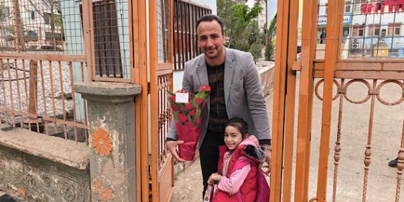 Karaköprü’de velilerden öğretmenlere dayanışma ziyareti