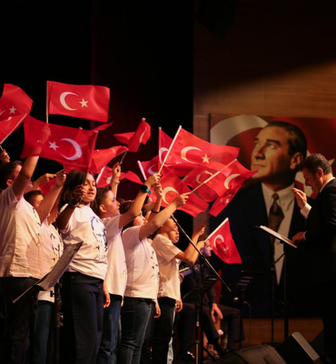 Kepez’de 23 Nisan konseri düzenlendi