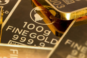 Ons altın 4.800 doların altında kaldı