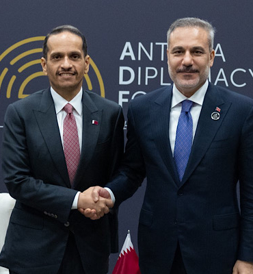 Al Thani, Türkiye Dışişleri Bakanı Fidan ile bir araya geldi