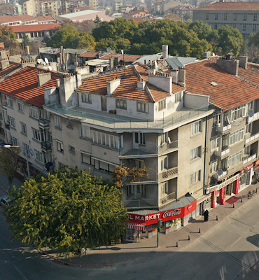 Beşyol Kavşağı’nda kamulaştırılan binaların yıkımı tamamlandı