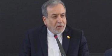 Arakçi: İran limanlarını abluka altına almak bir savaş eylemidir