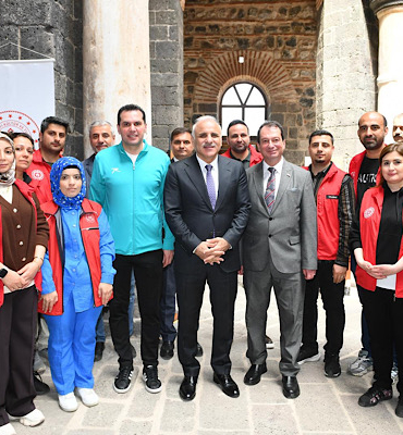 Diyarbakır’da 50. Turizm Haftası kortej yürüyüşüyle başladı