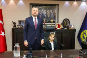 Buca’da başkanlık koltuğu Adasu’ya devredildi