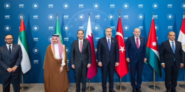 Al Thani, Antalya’da Bakanlar Kurulu'nun toplantısına katıldı