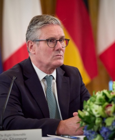 Starmer: Antisemitizm ve teröre karşı mücadelemizde asla geri adım atmayacağız