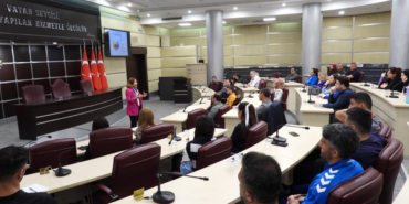 Kepez Belediyesi'nden personele etkili iletişim eğitimi verildi