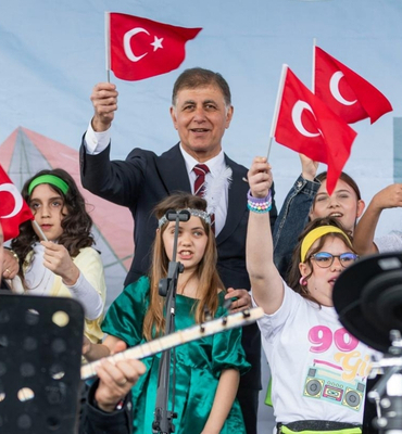 Tugay: Bizim için en güzel bayram çocuklarımızın neşesidir