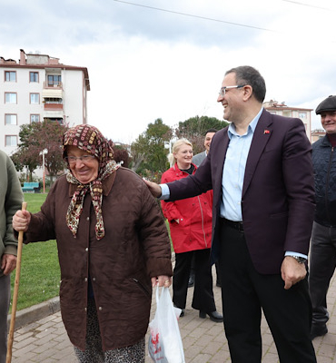 Başkan Gökçe, Derince’de vatandaşlarla bir araya geldi