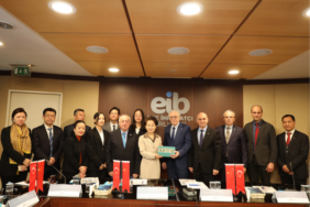 İzmir ile Nanjing arasında ticaret ve iş birliği görüşmeleri gerçekleşti