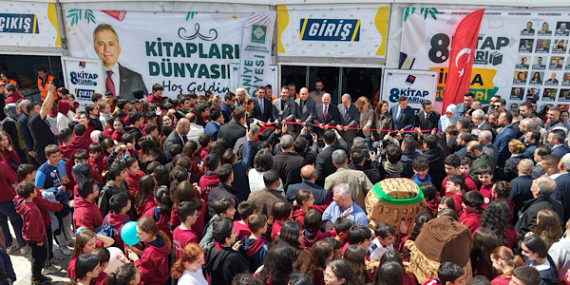 Osmaniye Kitap Fuarı, ilk 3 günde 30 bin ziyaretçiyi ağırladı